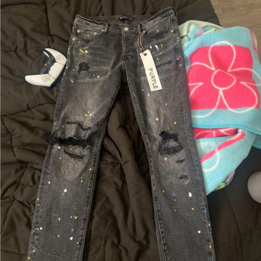 Women's Distressed Black Jeans